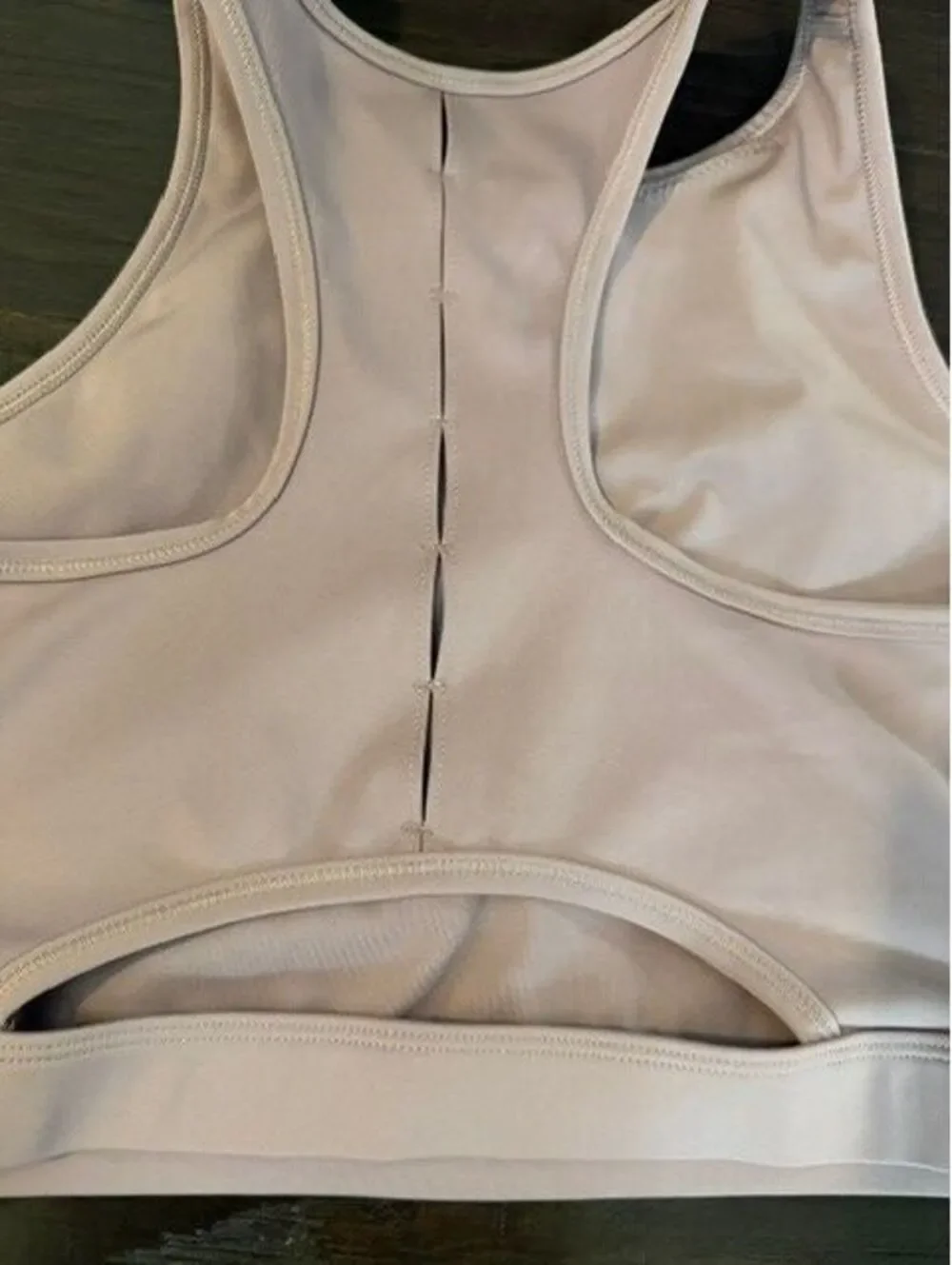 NWOT Nike Women's Yoga dri-fit swoosh sports bra in lavender size XL